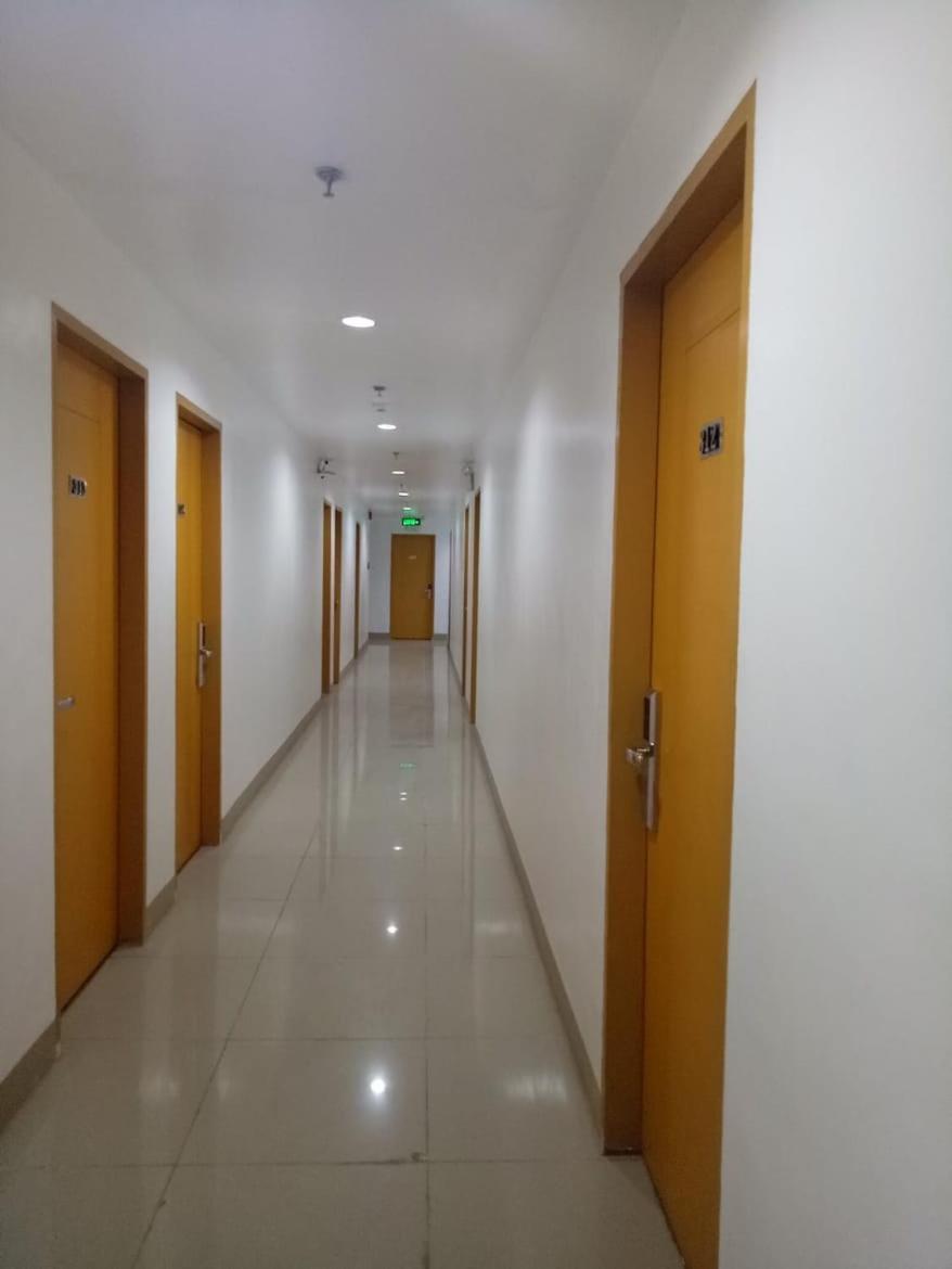 Meaco Royal Hotel - Batangas City Buitenkant foto
