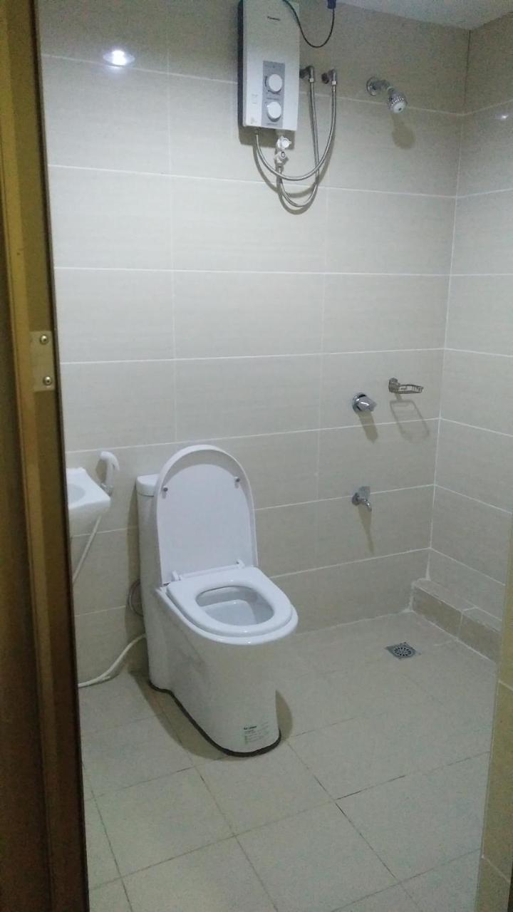 Meaco Royal Hotel - Batangas City Buitenkant foto